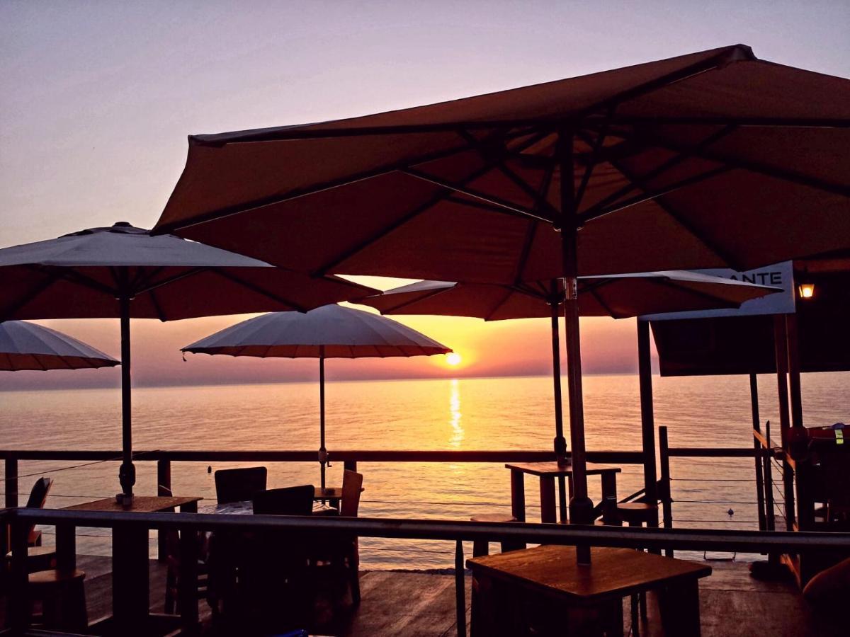Abbronzatissima Capo D'Orlando Apartment Екстериор снимка